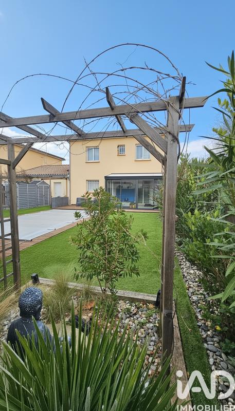 Maison - 121 m² - 6 pièces