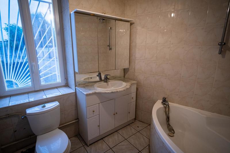 Maison de village - 87 m² - 4 pièces