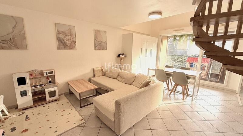 Duplex - 87 m² - 4 pièces