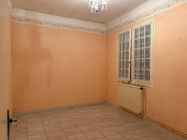 Propriété - 126 m² - 6 pièces