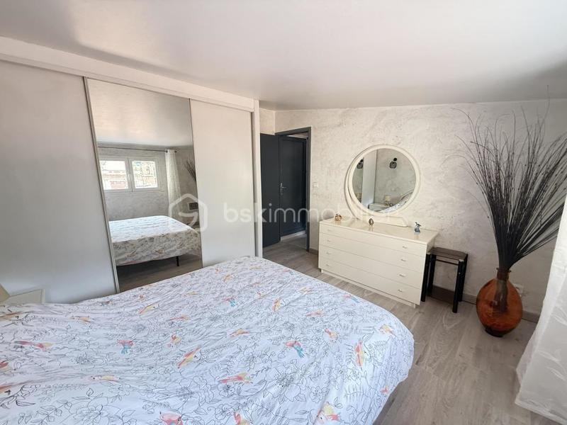 Appartement - 82 m² - 3 pièces