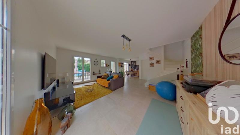 Maison - 87 m² - 5 pièces