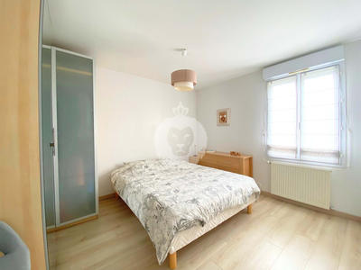 Maison - 166 m² - 5 pièces