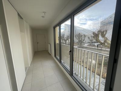 Appartement - 92 m² - 3 pièces