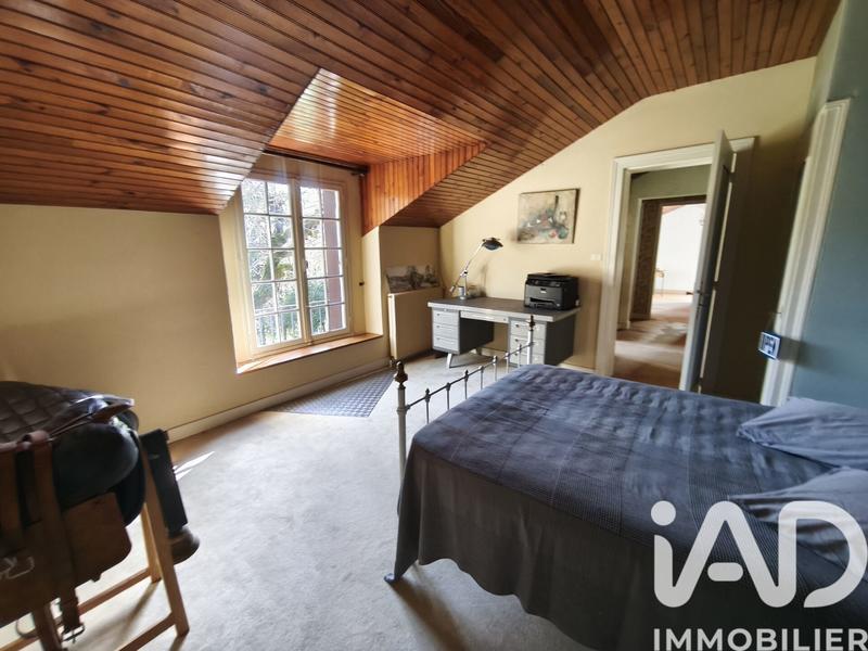 Maison - 182 m² - 7 pièces