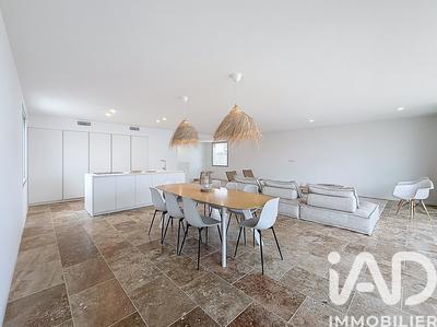 Maison - 160 m² - 5 pièces