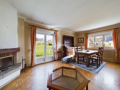 Maison - 104 m² - 5 pièces