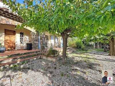 Villa - 159 m² - 5 pièces
