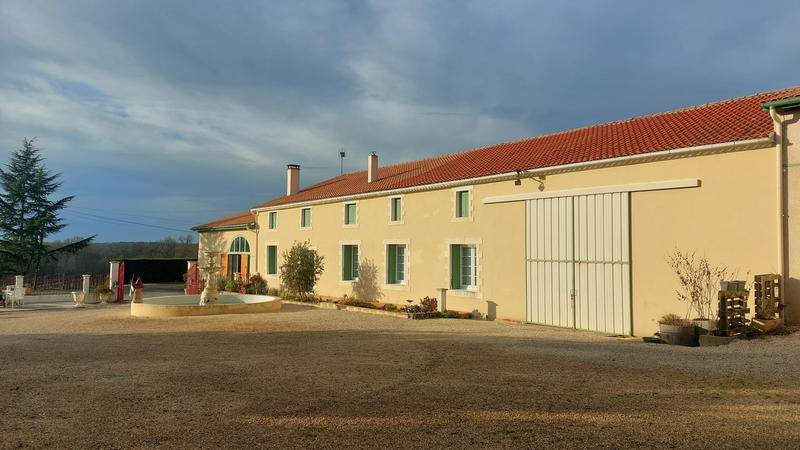 Maison - 135 m² - 5 pièces