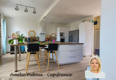 Maison - 111 m² - 4 pièces