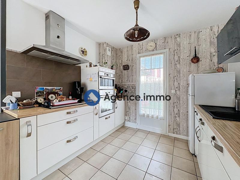 Maison - 97 m² - 5 pièces