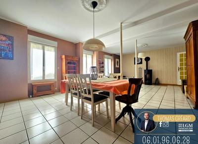 Maison de ville - 168 m² - 5 pièces