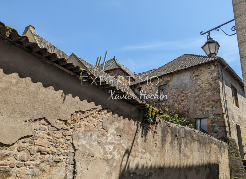 Maison - 180 m² - 5 pièces