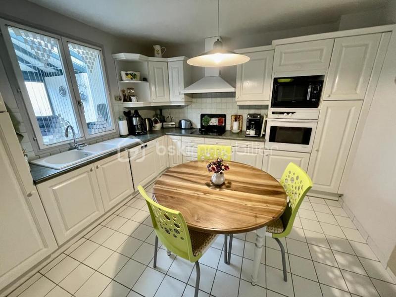 Pavillon - 104 m² - 6 pièces