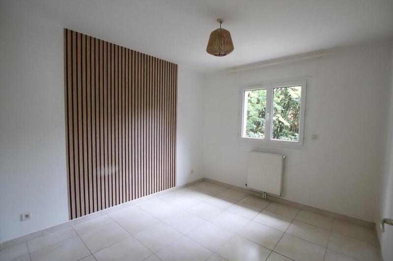 Maison - 210 m² - 7 pièces