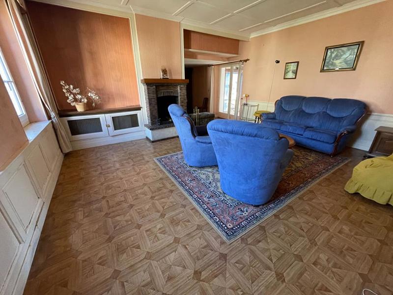 Maison - 165 m² - 8 pièces