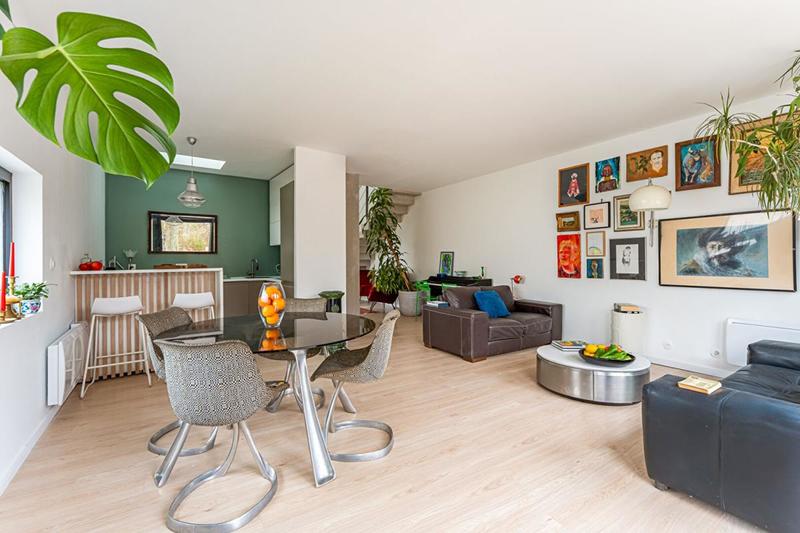 Maison - 187 m² - 7 pièces