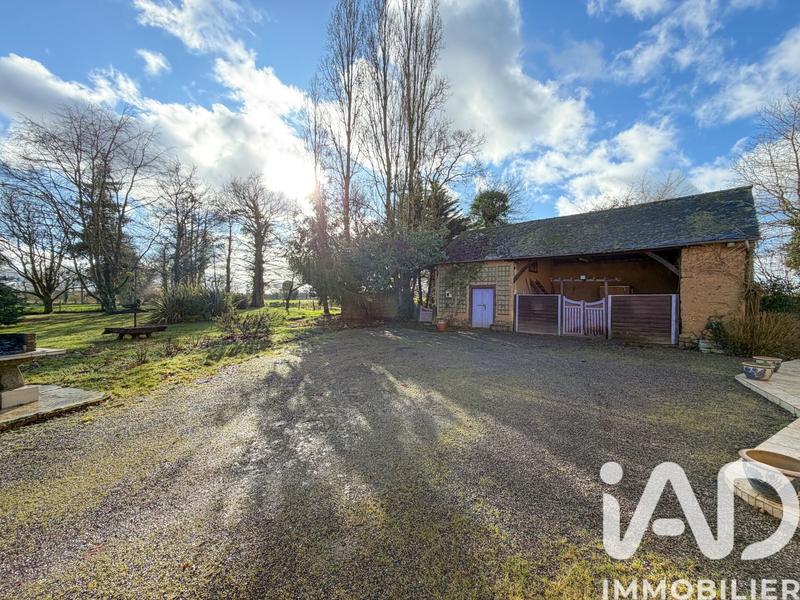 Maison - 211 m² - 6 pièces