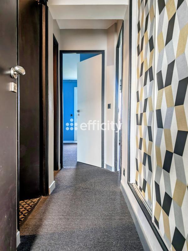 Appartement - 92 m² - 4 pièces