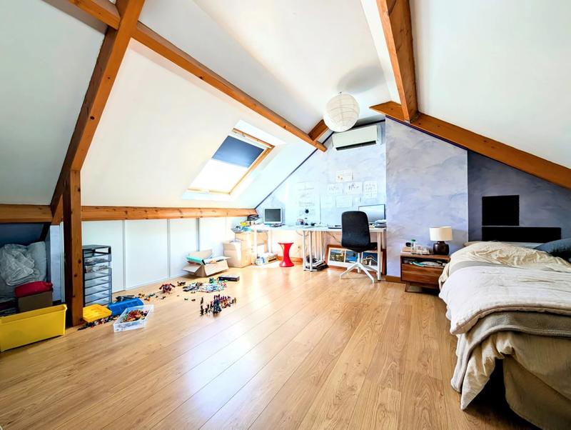 Maison - 122 m² - 5 pièces