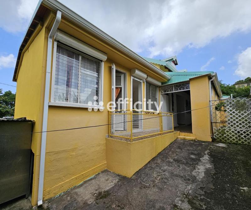 Maison - 127 m² - 5 pièces