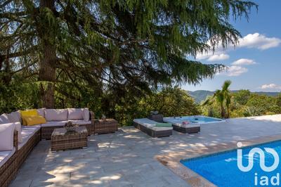 Bastide - 345 m² - 9 pièces