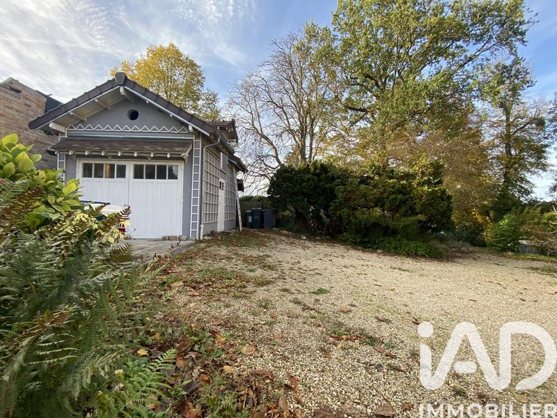 Maison - 140 m² - 7 pièces