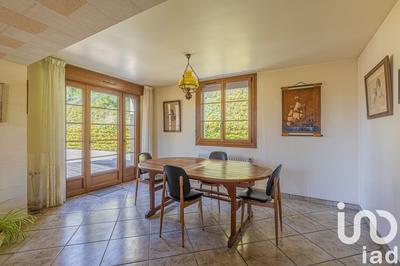 Maison - 158 m² - 6 pièces