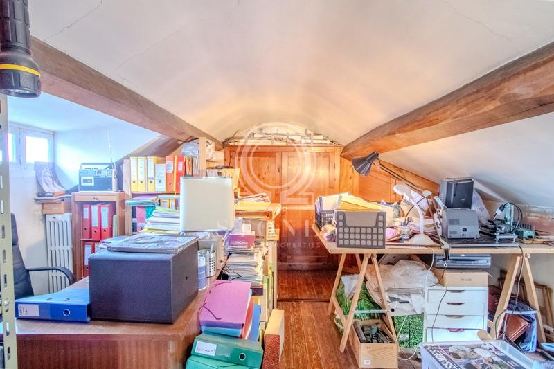 Maison ancienne - 203 m² - 8 pièces