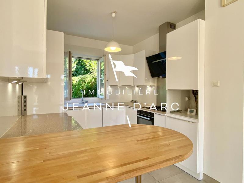 Maison de ville - 127 m² - 4 pièces