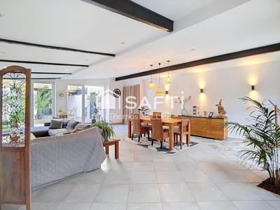 Maison - 135 m² - 5 pièces