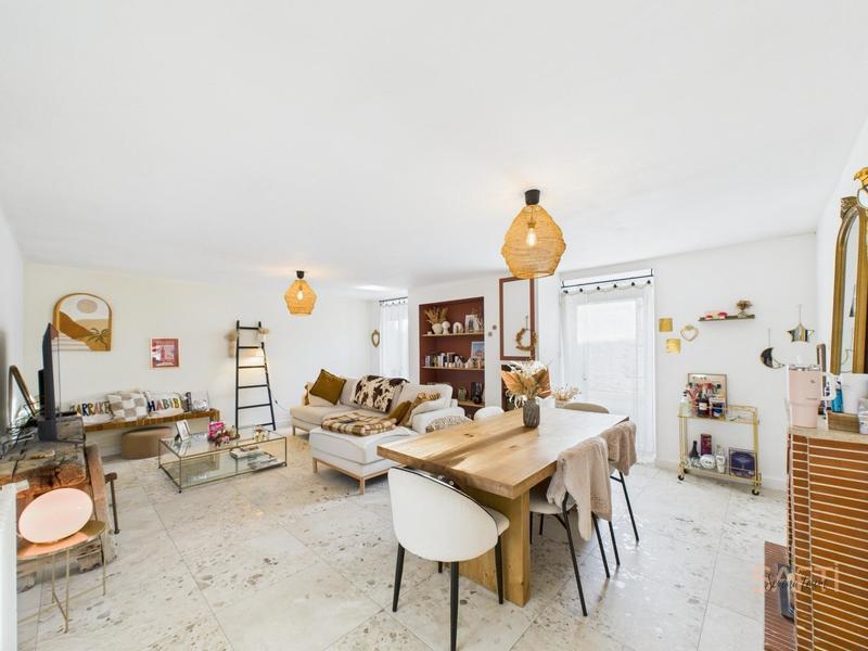 Maison - 92 m² - 3 pièces