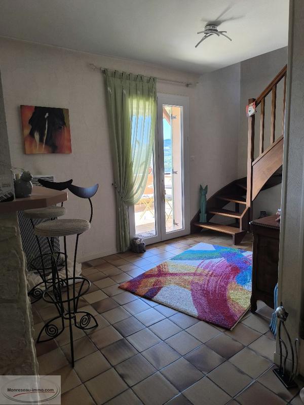 Maison - 157 m² - 8 pièces