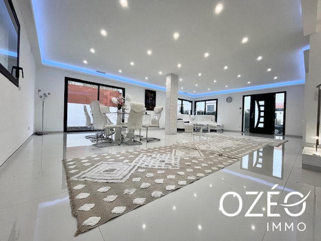 Maison contemporaine - 107 m² - 4 pièces