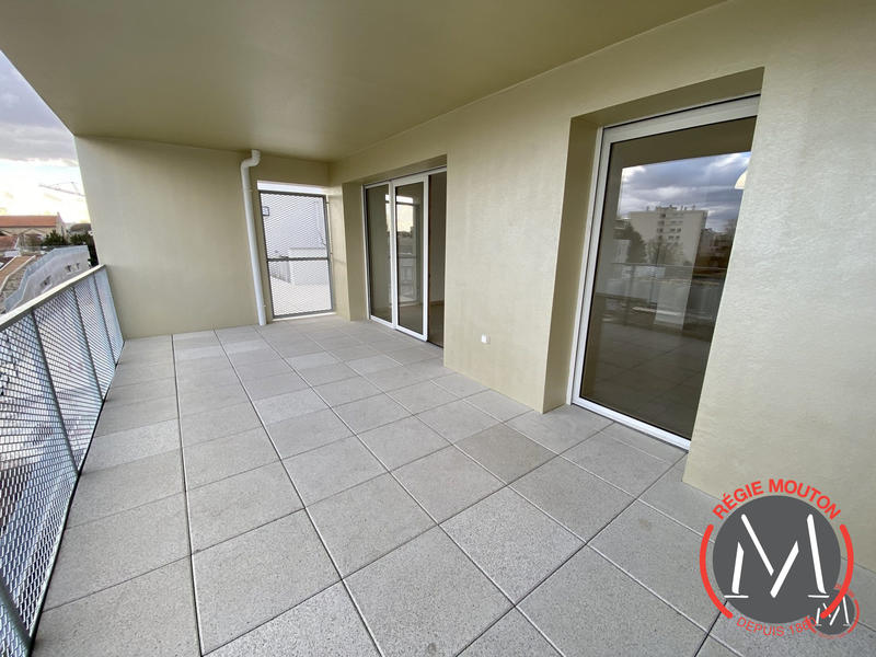 Appartement - 64 m² - 3 pièces