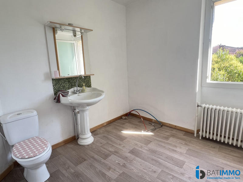 Maison - 211 m² - 8 pièces