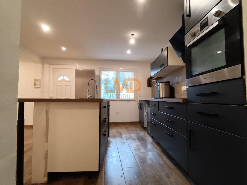 Maison de village - 84 m² - 4 pièces