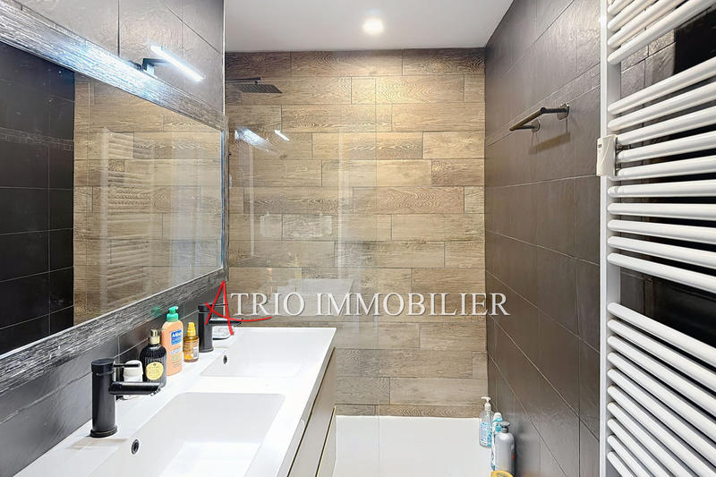 Appartement - 74 m² - 4 pièces