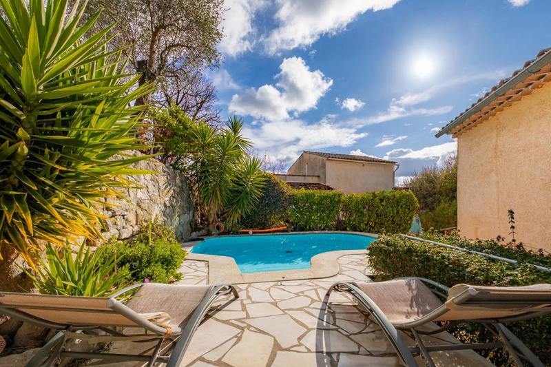 Maison - 154 m² - 5 pièces