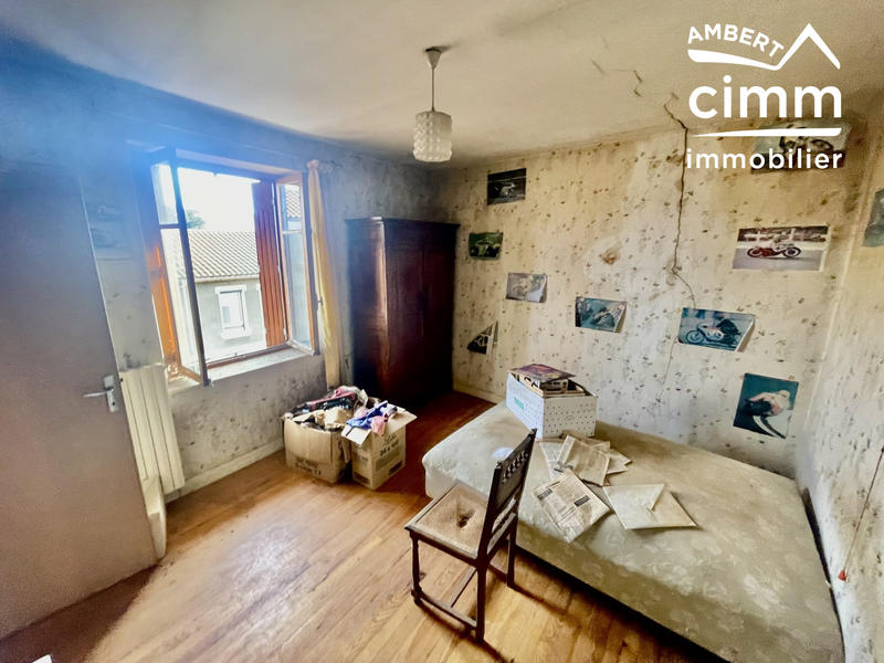 Maison - 95 m² - 5 pièces