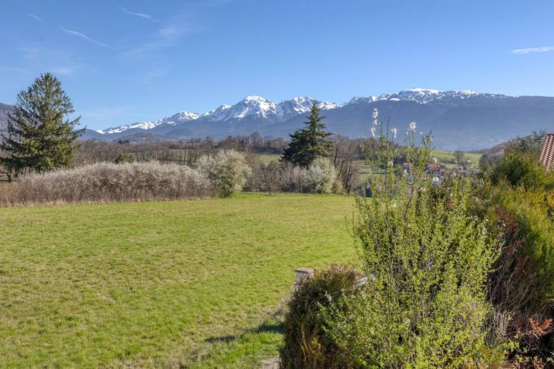 Maison - 217 m² - 10 pièces