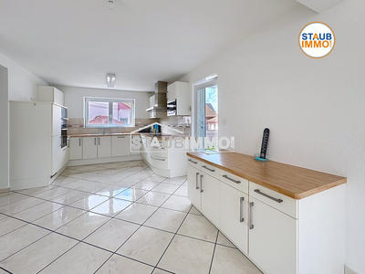 Maison - 145 m² - 5 pièces