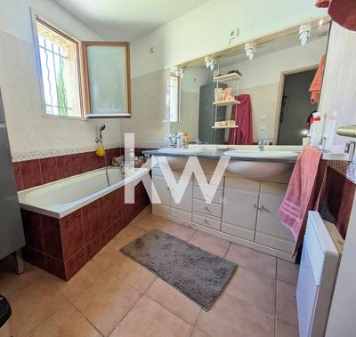 Maison - 79 m² - 4 pièces