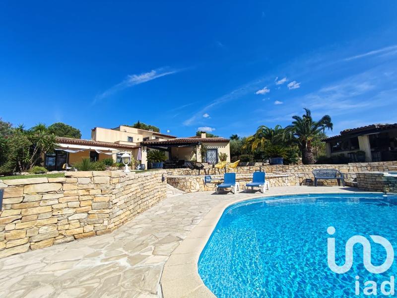 Maison - 146 m² - 4 pièces