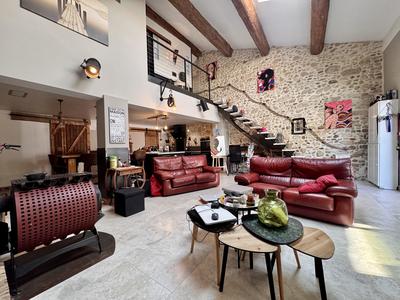 Villa - 166 m² - 6 pièces