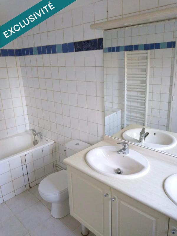 Maison - 212 m² - 10 pièces