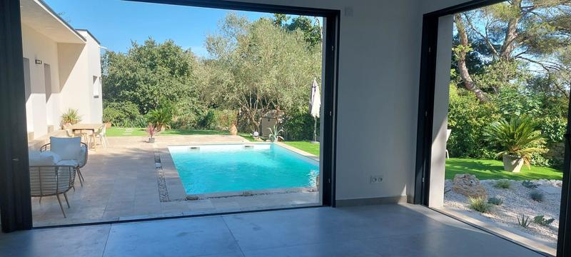 Villa - 175 m² - 6 pièces