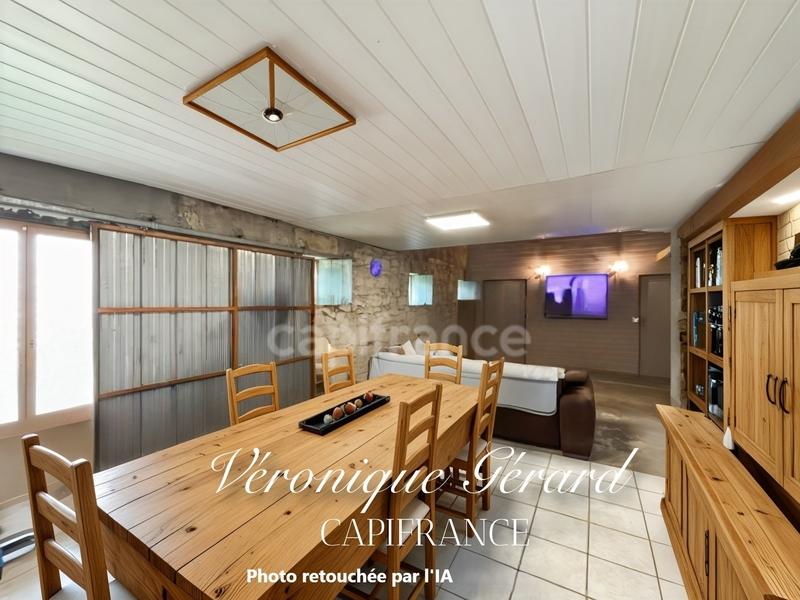 Maison en pierre - 190 m² - 6 pièces