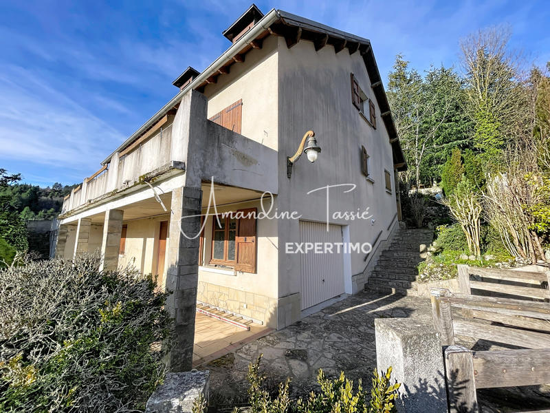 Maison - 163 m² - 5 pièces