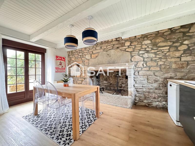 Maison - 121 m² - 7 pièces